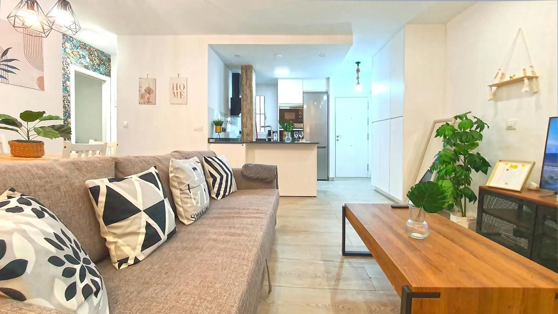 公寓 5 Apartamento De 2 Habitaciones Y Metro 塞维利亚 西班牙